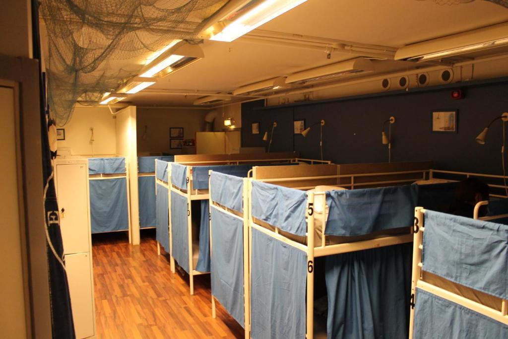 Klara Hostel Stockholm Room photo